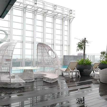 A Stylish High-Floor 2Br Suasana Suites Views Johor Bahru Kültér fotó